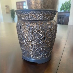 Bronze Vine Scentsy Warmer